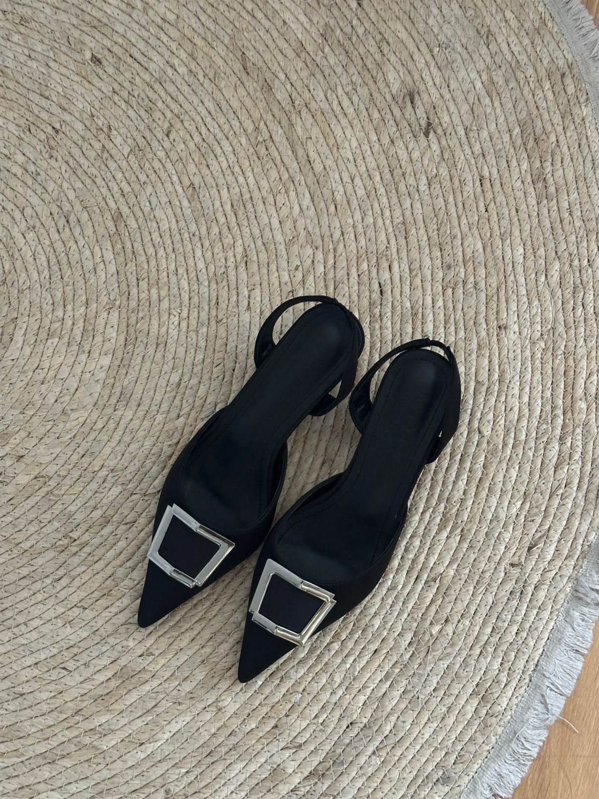 Zapatos negros Motf
