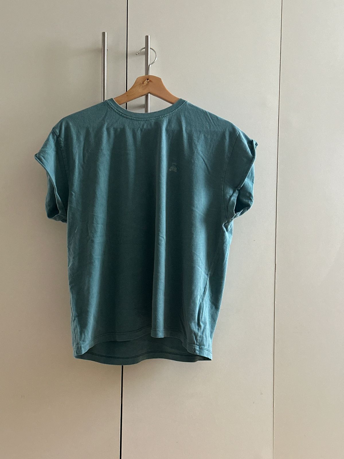 Polera Scalpers