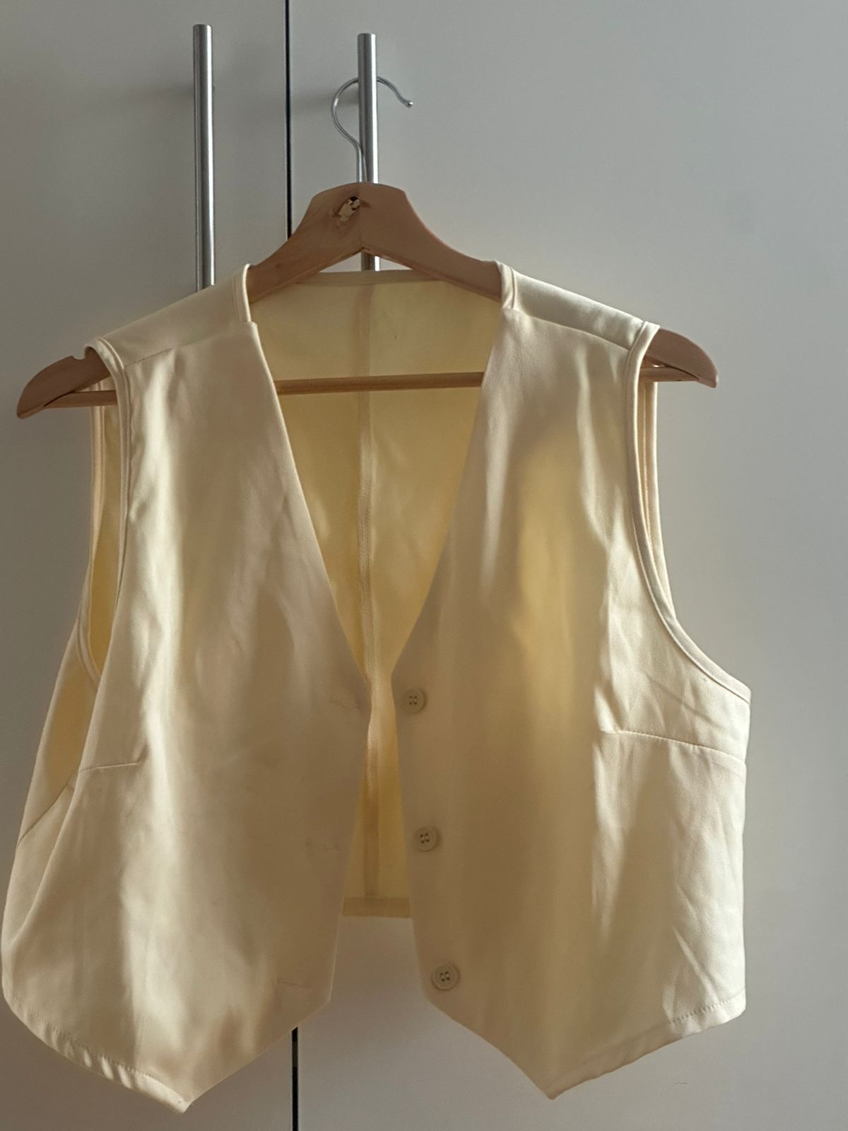 Conjunto amarillo