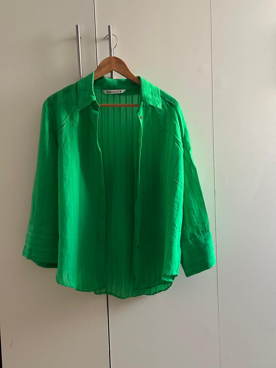 Blusa Verde Zara