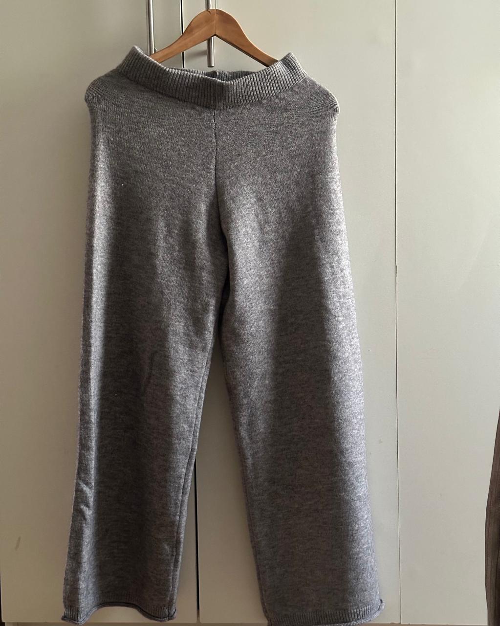 Conjunto lana gris Shein